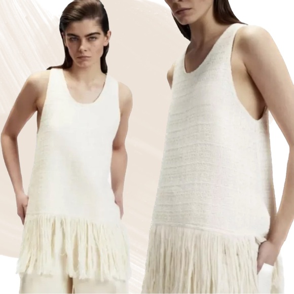 Bohemian Textured Sleeveless Top - Picture 2 of 3